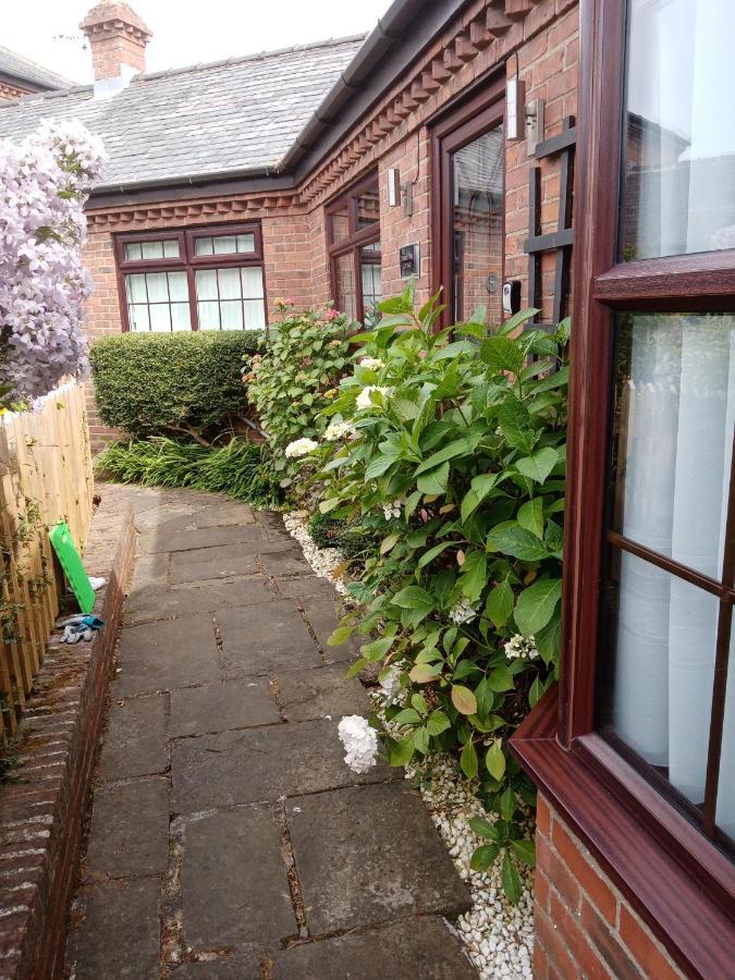 Cherry Tree Cottage Bempton Exterior photo